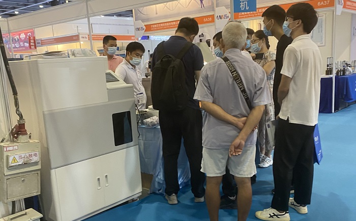 与会人员参观好色TV在线观看行星好色APP免费观看